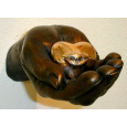 Hand mit Küsschen